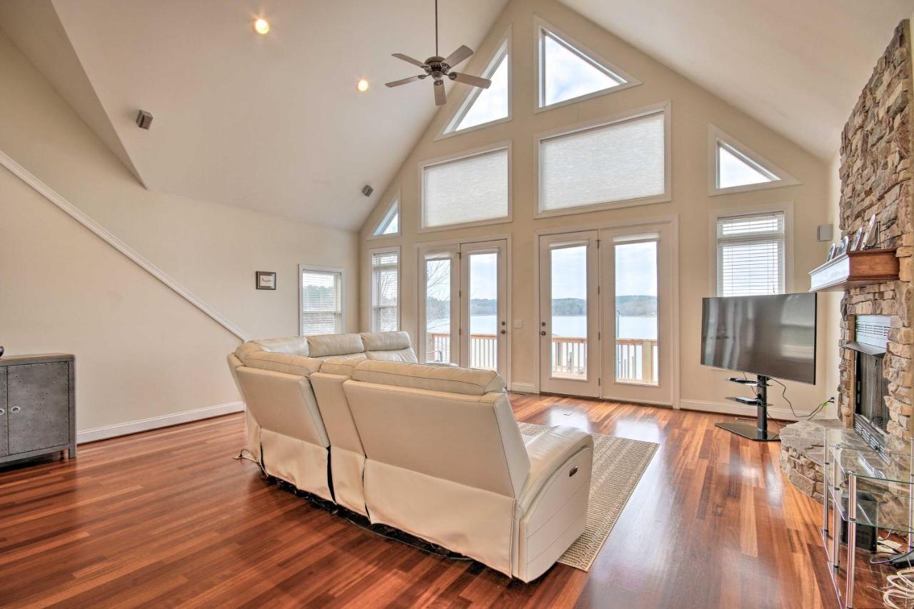 Dreamy Ridgeway Home With Grill On Lake Wateree! Winnsboro Exterior photo
